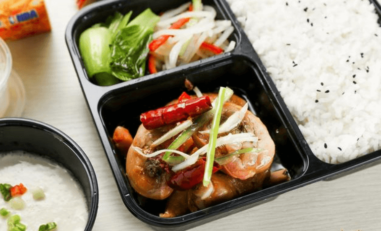 Disposable degradable tableware will become popular, will takeaway prices increase?